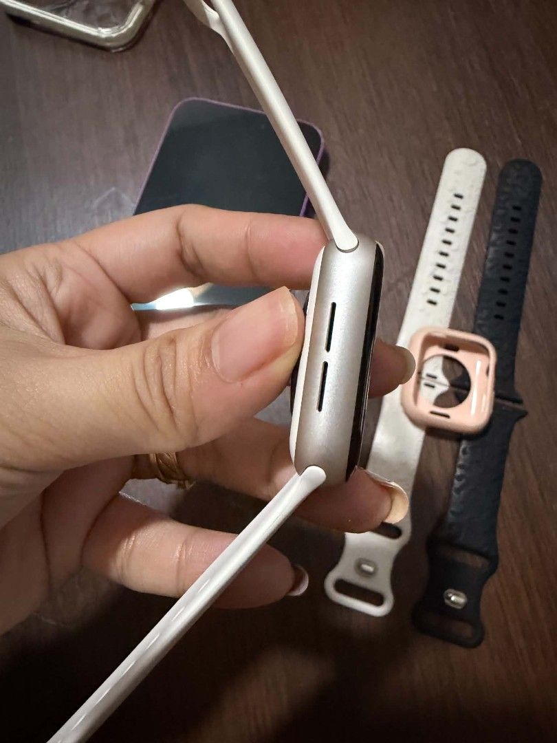 Iphone 16 plus 256gb with Apple watch SE (Category: Wearables & Smart Watches) located in Quezon City. Submitted by skyleeeee (Listing ID 1469473815, Image 3). Description: SOLD as SET for 45k only Iphone 16 plus pink 256 gb With NTC, bought from globe. openlined ready na (past 2 yrs from globe) 91% batt health Cubao QC Apple watch SE starlight barely used Rfs: upgraded MOP: Gcash upon meetup Bank Transfer upon meetup.