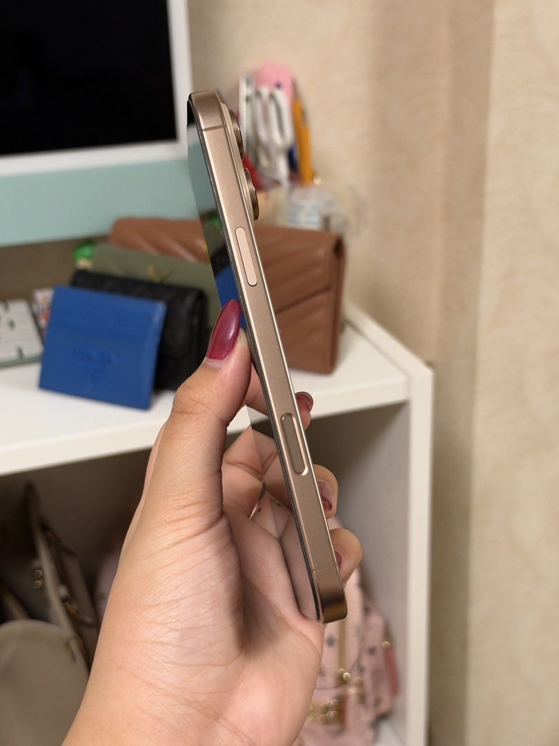 🏷️ iphone 16 pro max 256gb (Category: iPhone 16 Series) located in Pasay City. Submitted by erickaolalu (Listing ID 1469503373, Image 2). Description: • desert titanium • 84% battery health • well-kept, clean screen & body • with original box ONLY • meetup: moa, glorietta or rockwell business center • delivery: grab express (from pasay).