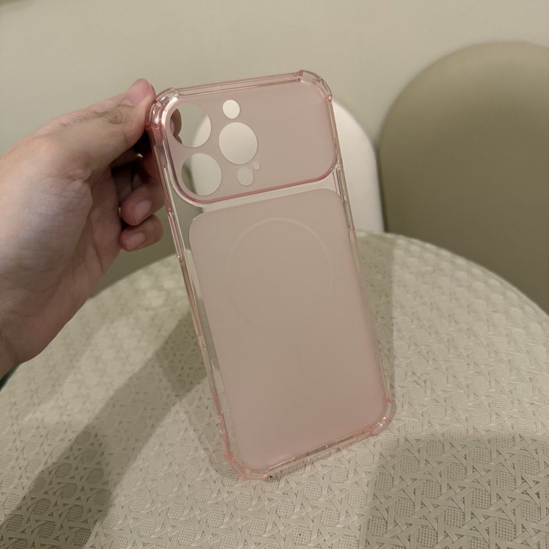 Iphone 16 pro max pink clear case (Category: Cases & Sleeves) located in Marikina City. Submitted by lovegoeson (Listing ID 1469426921, Image 2). Description: .