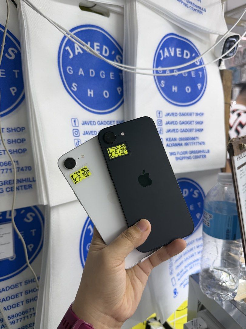 Iphone 16e 128gb Good Batt FU NTC No issue All working (Category: iPhone 16 Series) located in San Juan City. Submitted by javedsgadgetshop (Listing ID 1469399747, Image 2). Description: Posting available device for today! QUICK INFO : Iphone 16e 128gb Good battery Factory unlock No issue / No repair Comes w/ case&charger Price may vary depends on the available Accepting swap/trade-in/installment/walk-in/delivery. For reference: visit our page - 