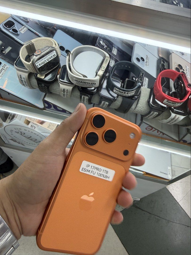 iPhone 17 Pro 1TB Openline E-SIM 100% Battery Health (Category: iPhone 17 Series) located in San Juan City. Submitted by Khalidmgdla08 (Listing ID 1469543416, Image 2). Description: FOR SALE | TRADE/SWAP Price: 67,500 On hand: iPhone 17 Pro✔️ 1TB ✔️ OPENLINE E-SIM✔️ 100% Batt health ✔️ 100% Original ✔️ 99% Makinis ✔️ 99% Smooth ✔️ NOT REFURB ✔️ NO HIDDEN ISSUES ✔️ NEVER BEEN REPAIRED ✔️ TEST TO SAWA✔️ FREE 3-UTOOLS ✔️ ANY MODEL OF IPHONE AND SAMS