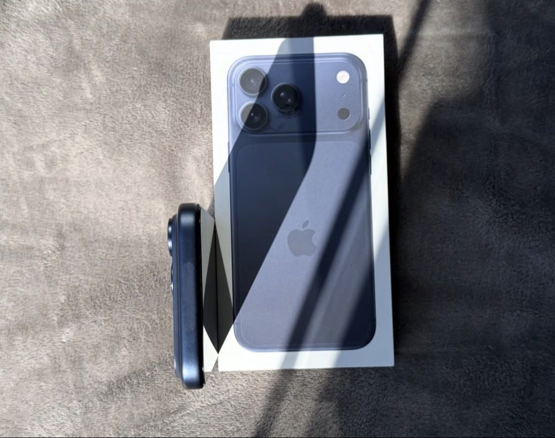 iPhone 17 Pro Max | 512gb | US Variant esim (Category: iPhone 17 Series) located in Mandaluyong City. Submitted by rsch5555 (Listing ID 1469460939, Image 2). Description: For sale: iPhone 17PROMAX Deep blue 512gb US Variant (esim) Replaced LCD 90% batt No issue 📍Megamall 62k.