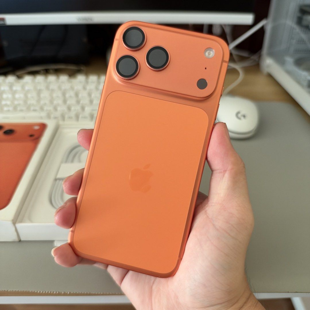 iPhone 17 Pro Max FU 1month old (Category: iPhone 17 Series) located in Quezon City. Submitted by spirit.yatoro (Listing ID 1469399186, Image 2). Description: iPhone 17 Pro Max 256gb Factory Unlocked 1 month old good as bnew 100% battery health 23cc only Complete with unused cable With Receipt P65,000 fixed Quezon City.