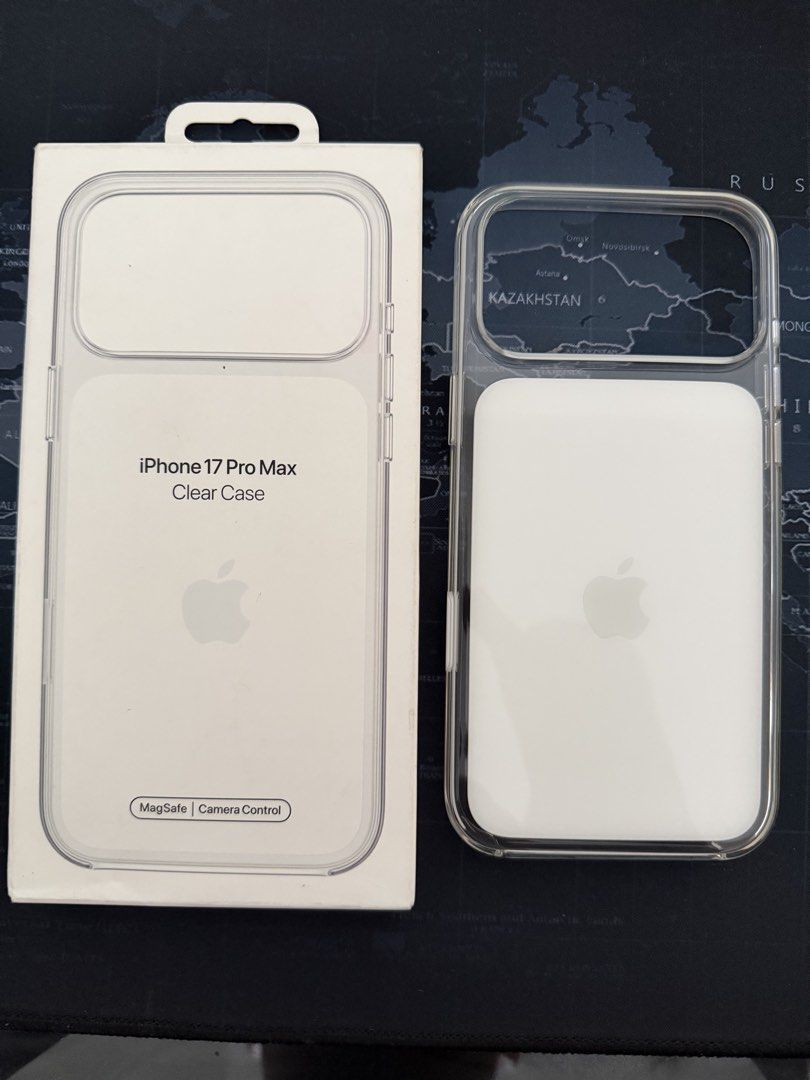 iPhone 17 Pro Max - Clear Case (Category: Cases & Sleeves) located in Quezon City. Submitted by ricardo7_ (Listing ID 1469231134, Image 1). Description: With box. Opened for testing. Compatible with iPhone 17 Pro Max or iPhone 18 Pro Max. Authentic from Powermac. .