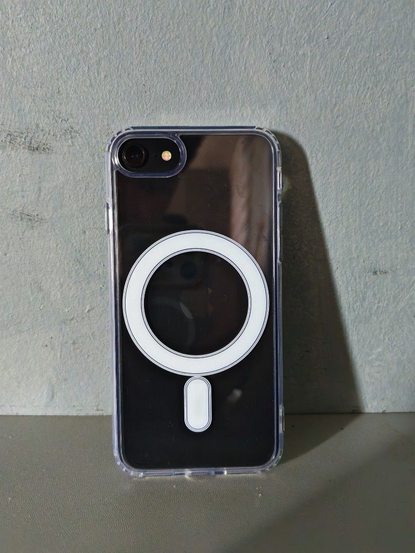 Iphone SE 2 (Category: Others) located in Dasmarinas. Submitted by hana8081310 (Listing ID 1469519341, Image 2). Description: wifi used only - Model: iPhone SE 2 - Storage: 64GB - Color: Space Grey - Condition: Well-maintained, clean screen and body as shown in photos - Inclusion: Clear case with MagSafe ring - Meetup Locations: SM Molino Cinema 4, SM Dasma Bus Stop, or Cinema 9 Festival Mall wifi only same chip with iphone 11 orig cameras and sc