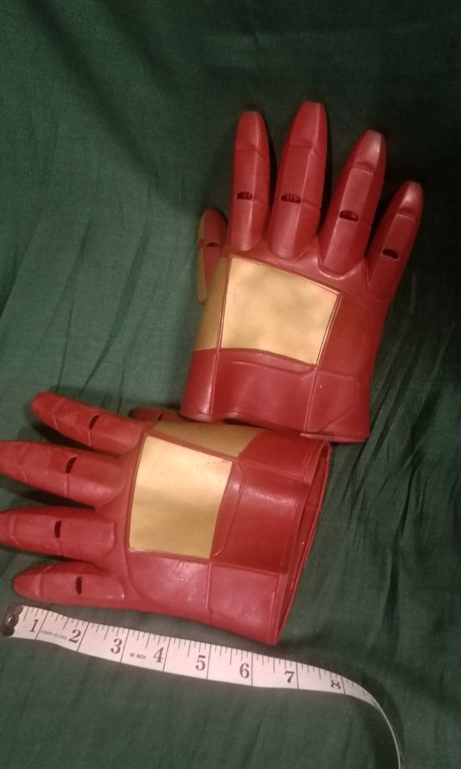 Iron Man FX Gloves (Category: Everything Else Others) located in Pasig City. Submitted by heidedieh (Listing ID 1469396021, Image 1). Description: Age of Ultron with Lights and Sound effects fits 10 to adult.