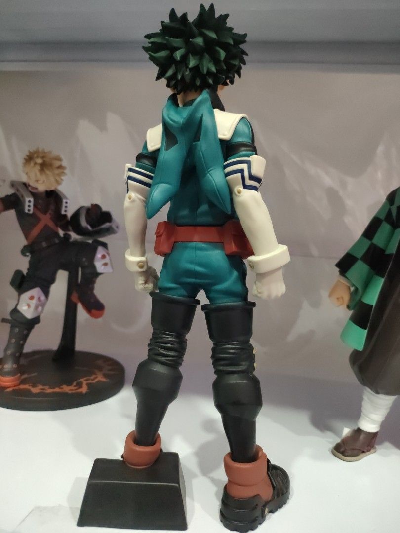 Izuku Midoriya (Deku) (Category: Figurines & Statues) located in Bulacan. Submitted by hunterherojapanjdm (Listing ID 1469481085, Image 2). Description: Banpresto My Hero Academia Grandista Izuku Midoriya (Deku) figure, a large PVC collectible standing approximately 25 cm tall in his hero costume..