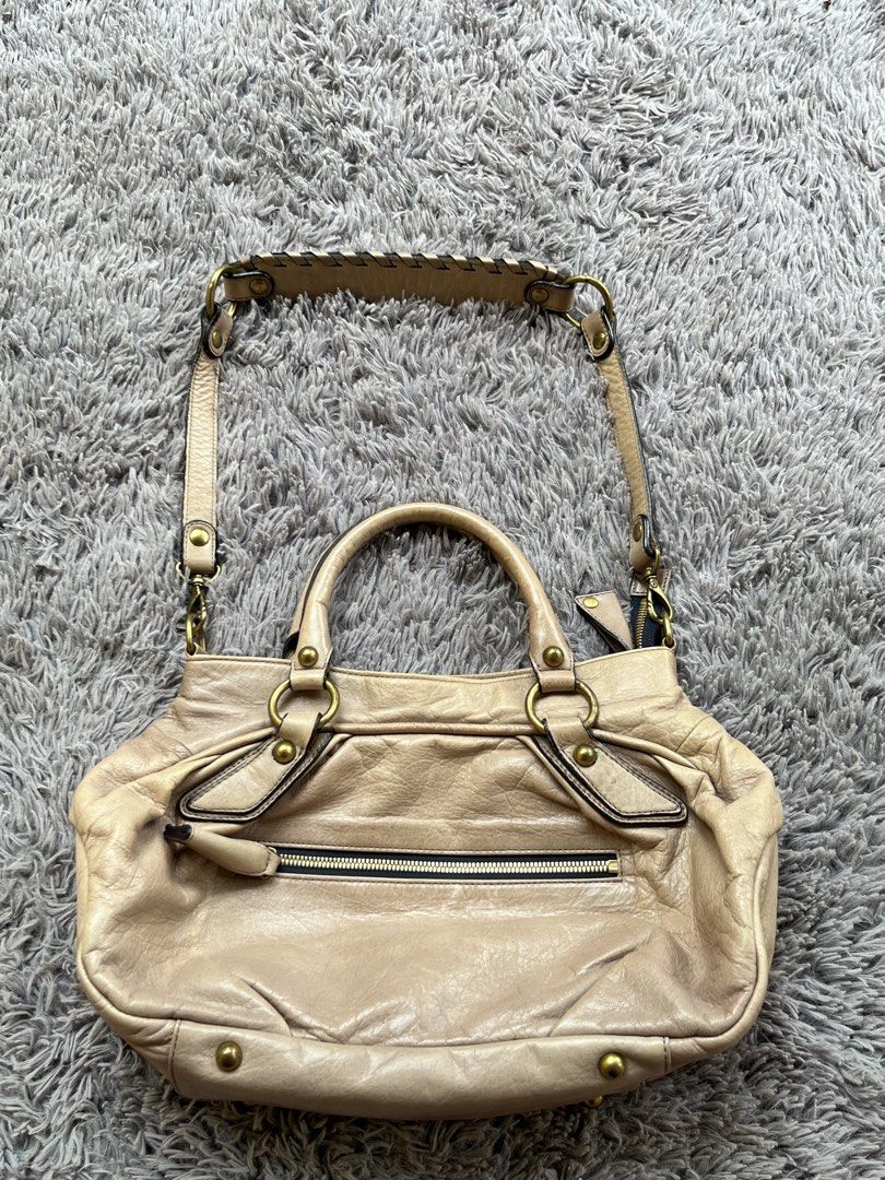 JAPAN Y2k LEATHER BAG (Category: Shoulder Bags) located in Dipolog. Submitted by janja2002 (Listing ID 1469493656, Image 3). Description: EXCELLENT CONDITION DETACHABLE SLING FRESH FROM JAPAN SURPLUS .