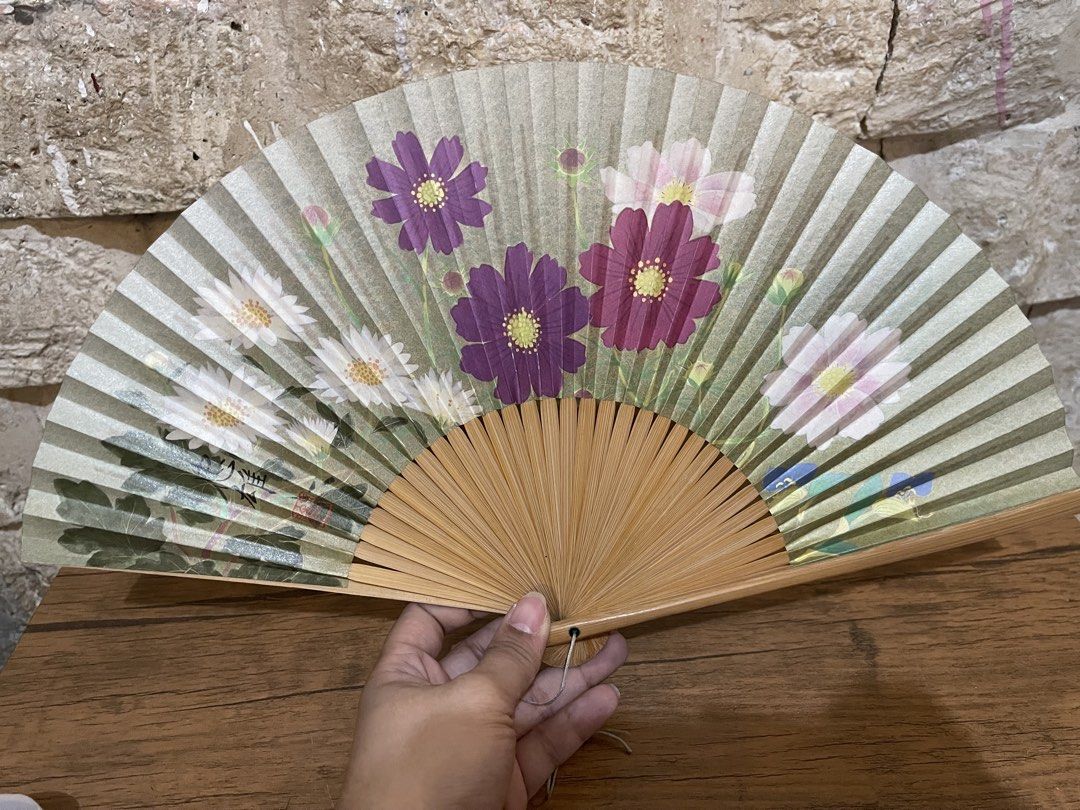 japanese Fan 1-10 (Category: Fans) located in San Fernando. Submitted by japansurpluselyu (Listing ID 1469435096, Image 3). Description: per pc.