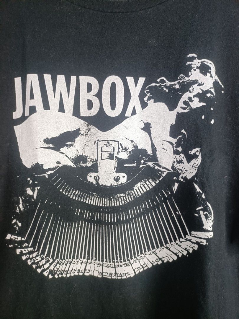 Jawbox Post Hardcore Band Tee (Category: Tshirts & Polo Shirts ) located in Cabuyao City. Submitted by junkthreads.finds (Listing ID 1469512473, Image 3). Description: Tag: Missing Dimes: 21x28 Issue(s): Hairlines Color may vary due to lightning..