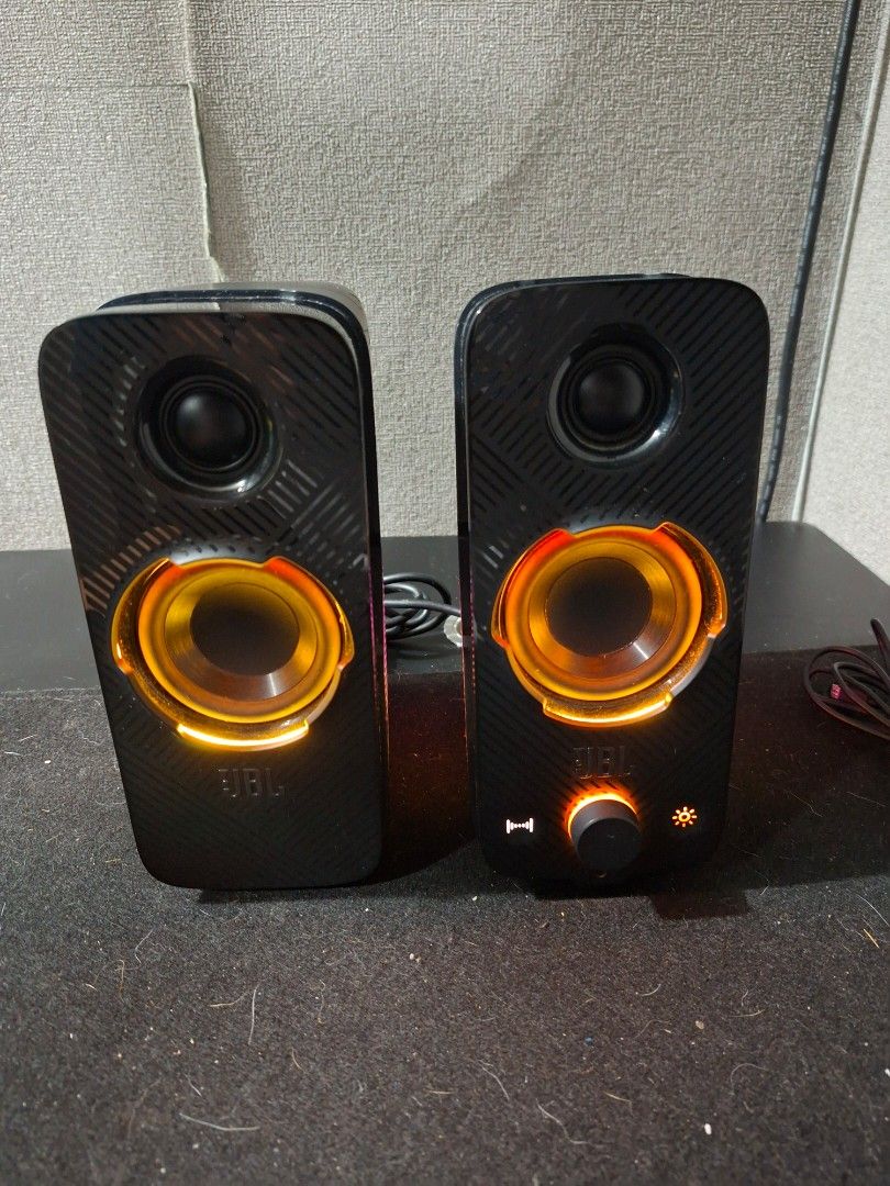 JBL Quantum Duo Gaming Speakers (Category: Soundbars, Speakers & Amplifiers) located in Manila. Submitted by candybrownies (Listing ID 1469435444, Image 2). Description: ORIGINAL JBL Quantum Duo Speakers 5k may bawas if sure buyer • Bluetooth 4.2, USB connection for PC/Mac, 3.5mm Audio-In/AUX • Built-in RGB lighting with different effects • 20W RMS Output • Complete speaker set with cables (No box lang) NO ISSUE DENTS LANG Rfs - Hindi na nagagami