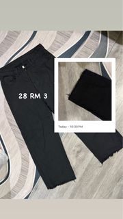 (Category: ) located in . Submitted by apizz24 (Listing ID 1469547396, Image 1). Description: .