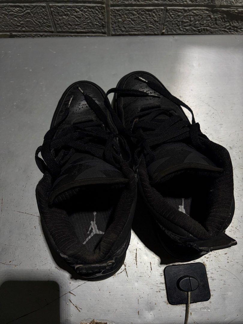 jordan (Category: Dress Shoes) located in Santa Rosa. Submitted by jeremydeas56388 (Listing ID 1469536713, Image 1). Description: size US10 no issue need wash.