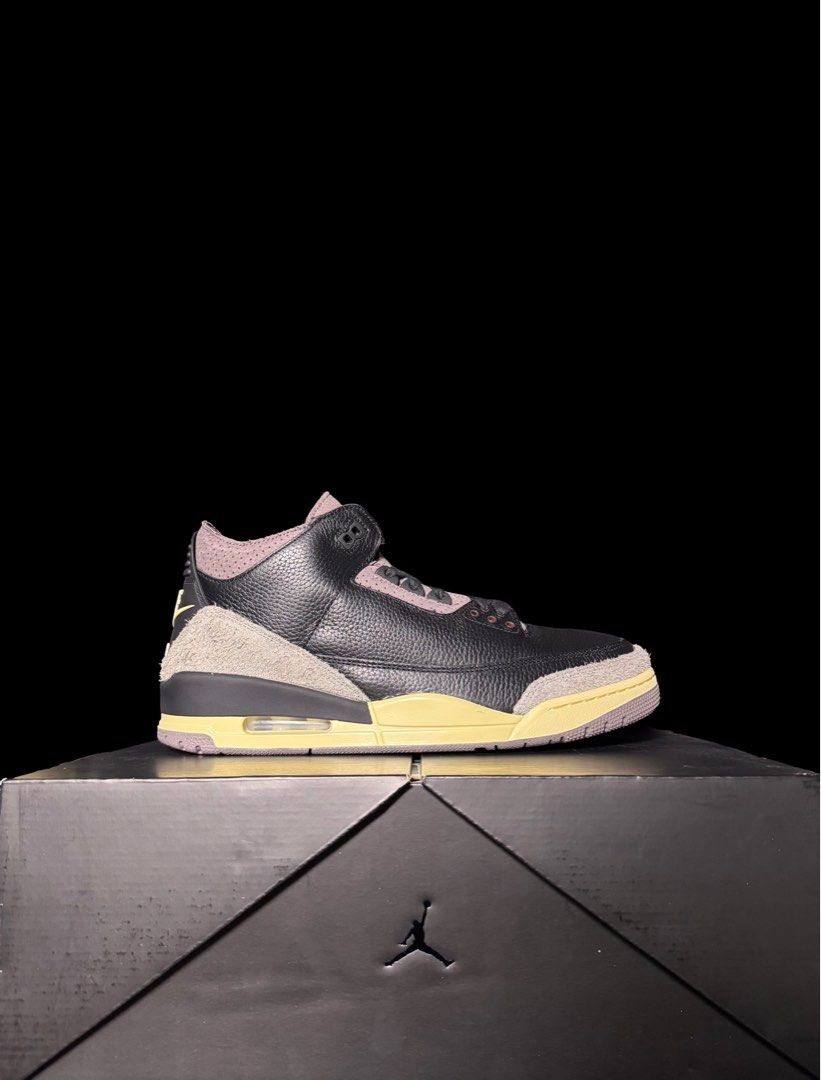 Jordan 3 AMM 'WYWS' (Category: Sneakers) located in Makati City. Submitted by royalkicks.mnl (Listing ID 1469529710, Image 1). Description: J3 AMM 'WYWS' 13.5W (12 US) ₱6,495 Brandnew / Complete.