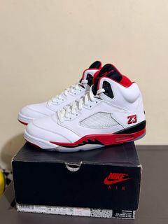 (Category: ) located in . Submitted by snkr.essence (Listing ID 1469412977, Image 1). Description: .