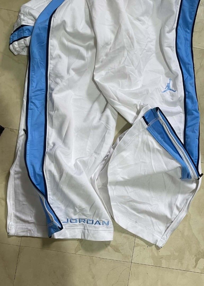 Jordan y2k pants (Category: Joggers) located in Tigaon. Submitted by partidothrift_v2 (Listing ID 1469522157, Image 3). Description: 15 waist 15.5 thigh 10 leg opening 43 length no issue excellent condition.