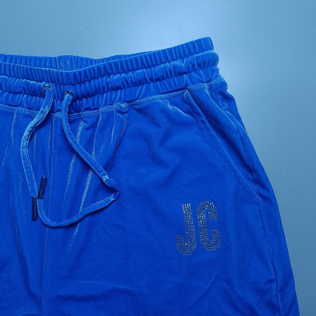 Juicy Couture Cold Blue Velour Shorts (Category: Shorts) located in Las Pinas. Submitted by jmbl.thrds (Listing ID 1469526366, Image 2). Description: Juicy Couture Cold Blue Velour Shorts 30 width 16 length No flaws.