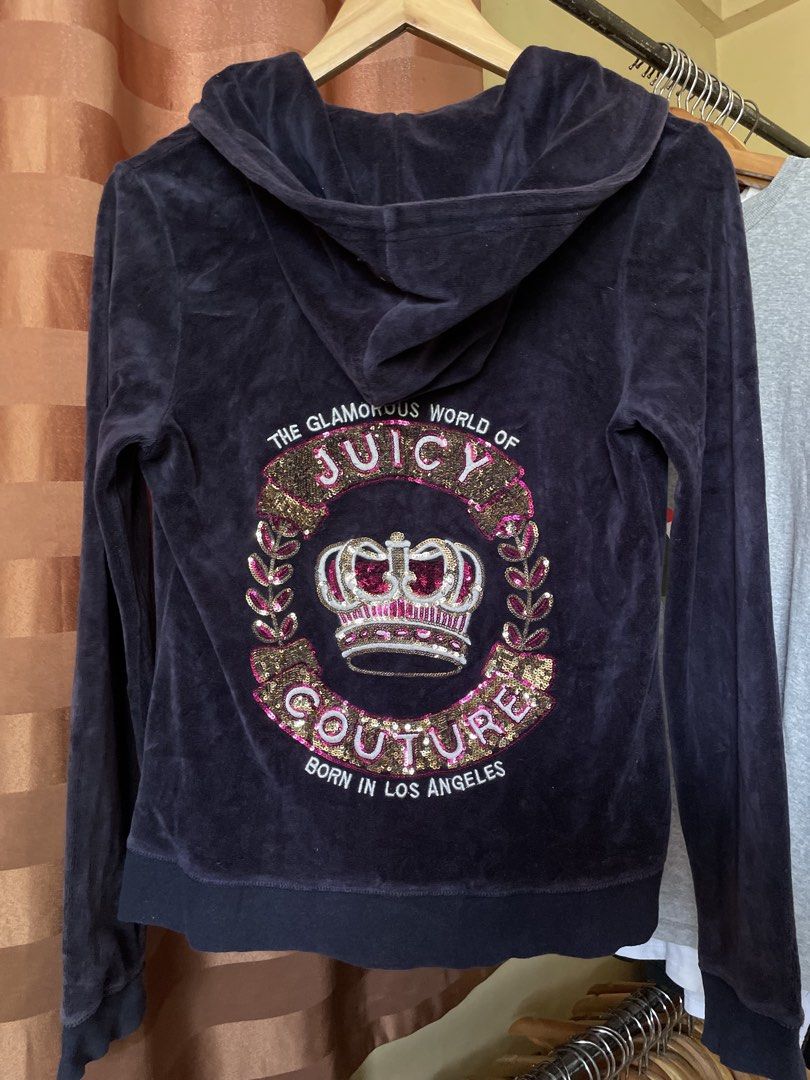 Juicy Couture Velour (Category: Coats, Jackets and Outerwear) located in Marikina City. Submitted by kaelnbellecloset (Listing ID 1469411578, Image 2). Description: None.