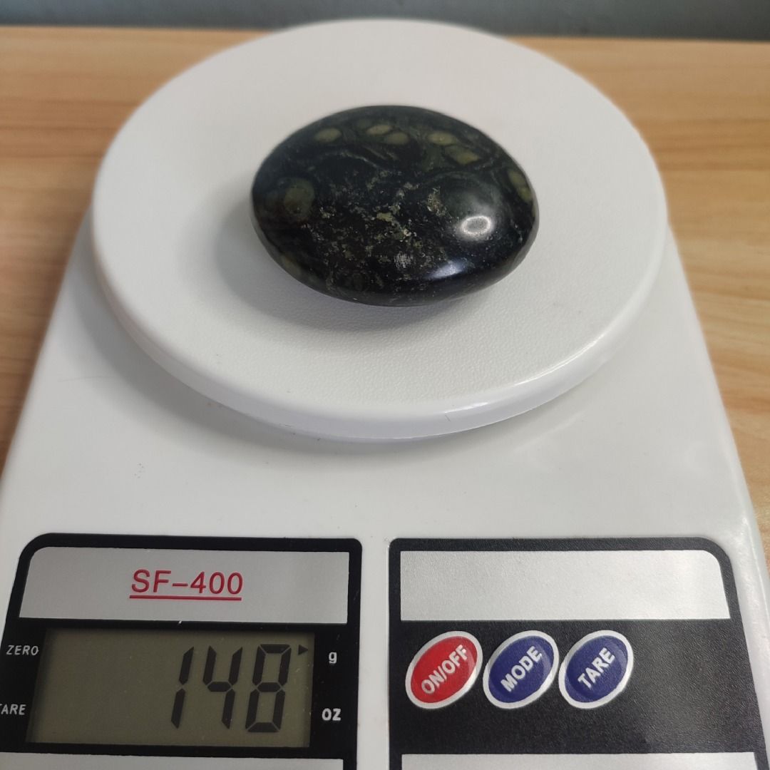 Kambaba Jasper Palm Stone (Category: Precious Stones) located in Taguig. Submitted by joyofcrystals (Listing ID 1469410330, Image 2). Description: 🌸 Kambaba Jasper Palm Stone🌸 Length: 63.7 mm Width: 56.8 mm Weight: 148 grams 🌸 Quick note on shipping & payment: 💳Payments are done via GCash or Bank Transfer prior to shipping ✨ 🚚Shipping fee is covered by the buyer 🚚 ✨Once payment is confirmed, I’ll safely wrap your crystal with love and have 