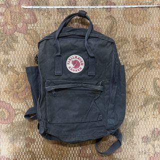 (Category: ) located in . Submitted by nasria_store (Listing ID 1469484650, Image 1). Description: .