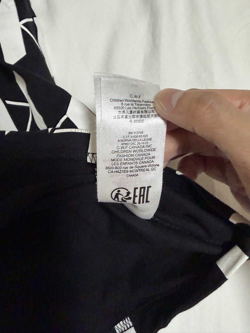 karl Lagerfeld Shirt (Category: Shirts) located in Pasig City. Submitted by chamoisee (Listing ID 1469520849, Image 3). Description: karl Lagerfeld Shirt 17”x23.5” .