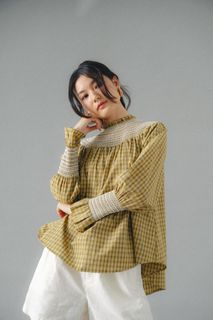 (Category: ) located in . Submitted by houseofknits (Listing ID 1469537875, Image 1). Description: .