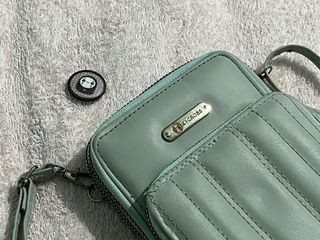 (Category: ) located in . Submitted by preloved.to.newlove (Listing ID 1469464274, Image 1). Description: .