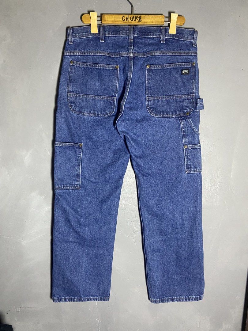 KEY Doubleknee Carpenter Pants (Category: Jeans) located in Cabuyao City. Submitted by chukz_x (Listing ID 1469529056, Image 2). Description: KEY Doubleknee Carpenter Pants Size : 36 Dimes : 36W 40L 9H Condition : Excellent Issue : none Price: 950 📍READY TO WEAR 📍Cabuyao Laguna.