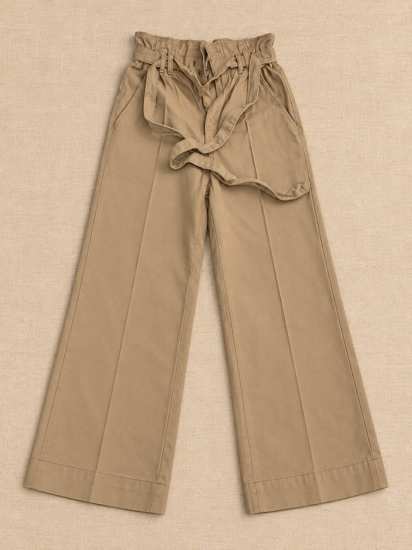 Khaki Wide-Leg Slacks with Tie Belt (Category: Other Bottoms) located in Manila. Submitted by lexiandco.ph (Listing ID 1469402370, Image 1). Description: .
