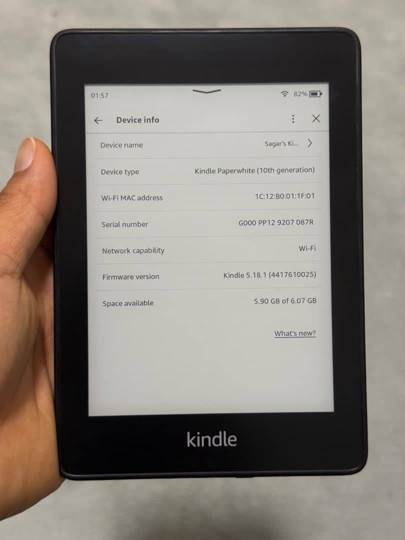 Kindle Paperwhite 10th Gen 8GB (Category: E-Readers) located in Mandaluyong City. Submitted by its_dess (Listing ID 1469531672, Image 1). Description: -good as new condition -no scratches or issues -no ads.