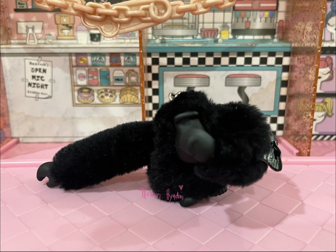 Kipling Monkey Keychain - Adriaan Black Noir (Category: Character Goods) located in Valenzuela. Submitted by moshiiri_kawaii_v2 (Listing ID 1469550936, Image 1). Description: Monkey keychain - Adriaan Black Noir Likenew .