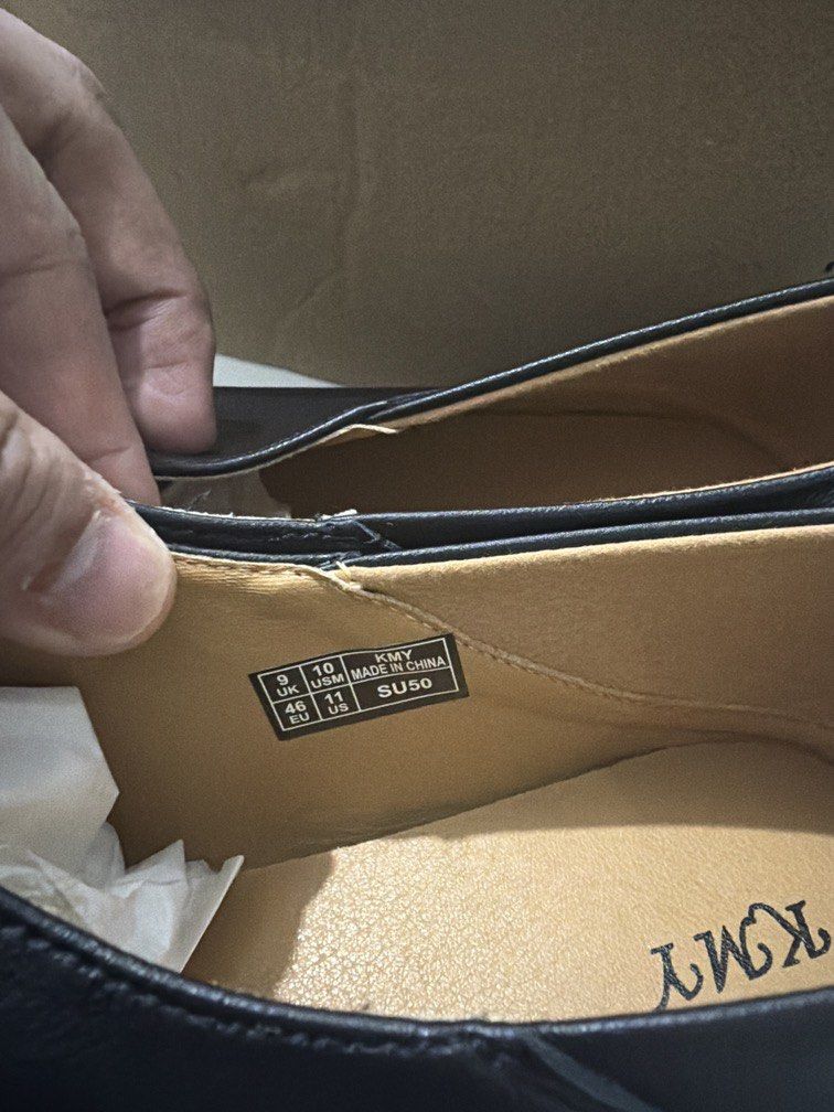 KMY Tabis Loafers (Category: Dress Shoes) located in Manila. Submitted by young.buyfrommepls (Listing ID 1469498045, Image 3). Description: .