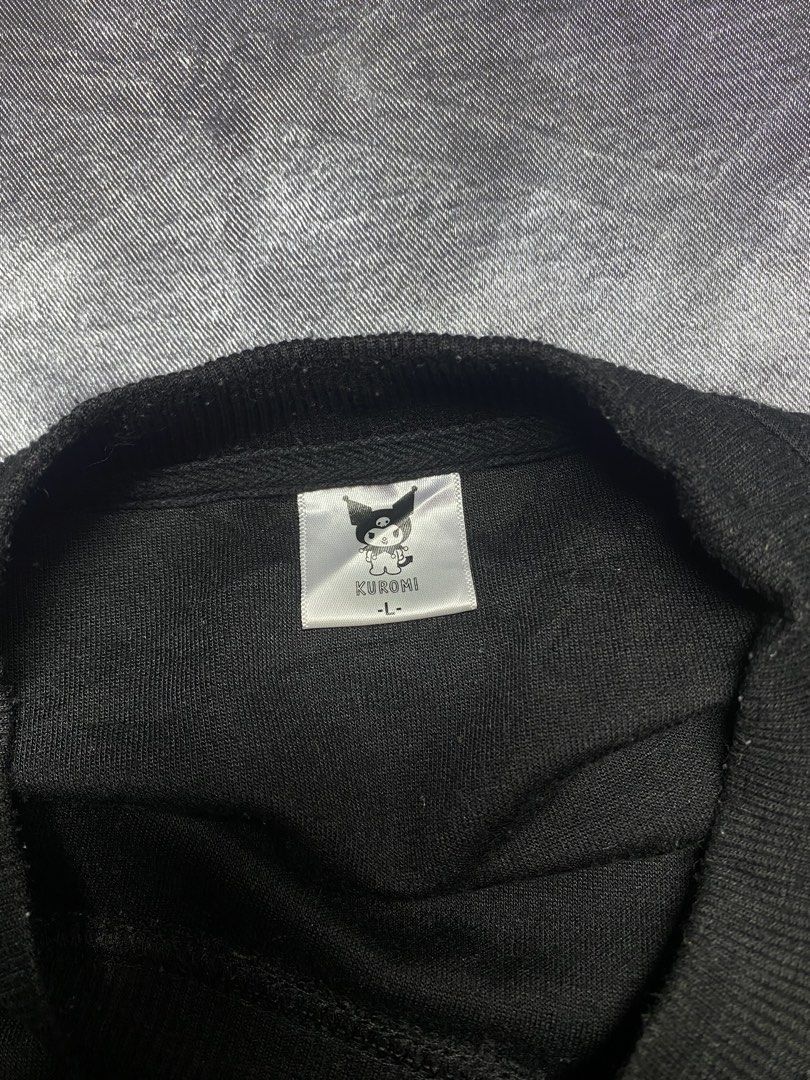Kuromi Black Sweater (Category: Coats, Jackets and Outerwear) located in General Trias. Submitted by kevinthriftshop (Listing ID 1469530661, Image 2). Description: .