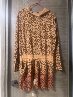 （分類：）位於 。 由 badgalvv_ 提交（商品編號 1469509953，圖片 1）。簡介： 。