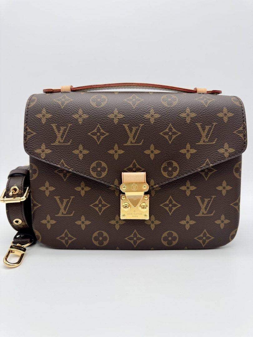 L V Pochette Metis Bag (Category: Cross-body Bags) located in Tiaong. Submitted by purseloveph (Listing ID 1469570011, Image 2). Description: ❣️PLEASE TAKE THE TIME TO READ❣️ LV Pochette Metis Monogram Bag ‭Approx: 9.8 L x 7.5 H x 2.8 W inches ‬ Condition: In good condition with light patina. With minimal discoloration (see picture) 📌ONHAND? Yes 📌STILL AVAILABLE? Item not marked as sold means available ❌NO LALAMOVE/GRAB ETC. ❌NO COD ❌NO RESERVA