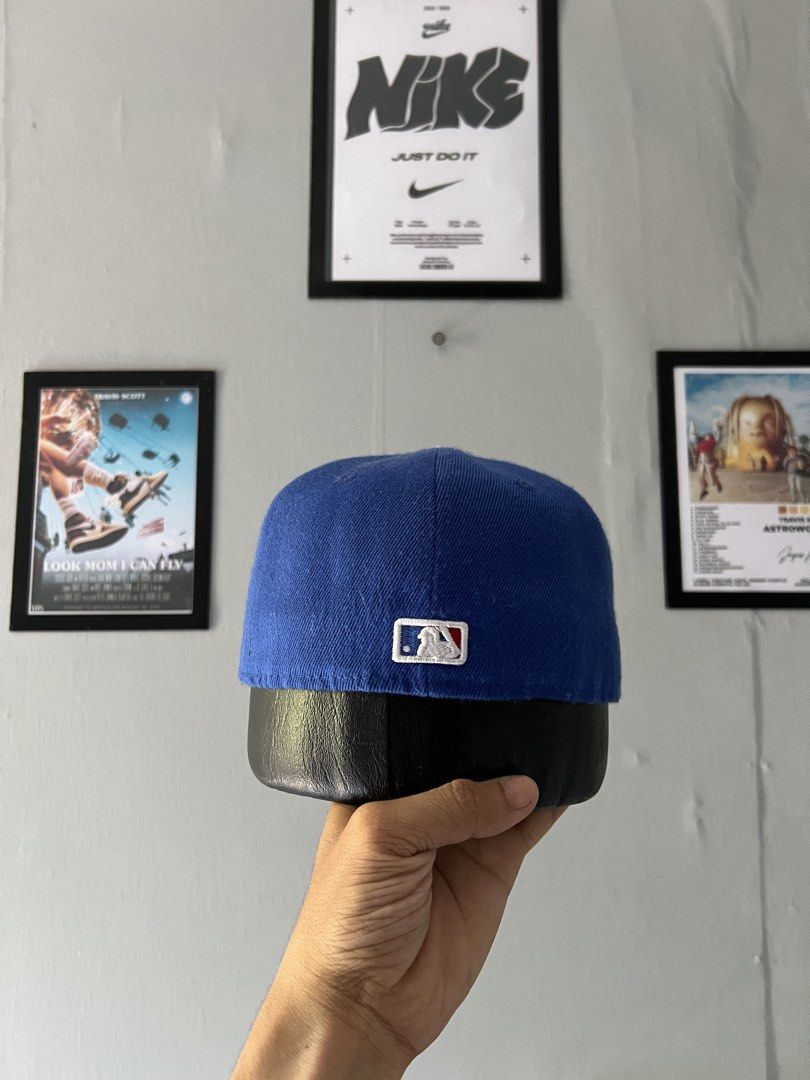 LA dodgers MLB fitted cap (Category: Caps & Hats) located in Paranaque City. Submitted by thriftavenue-0218 (Listing ID 1469417100, Image 3). Description: .
