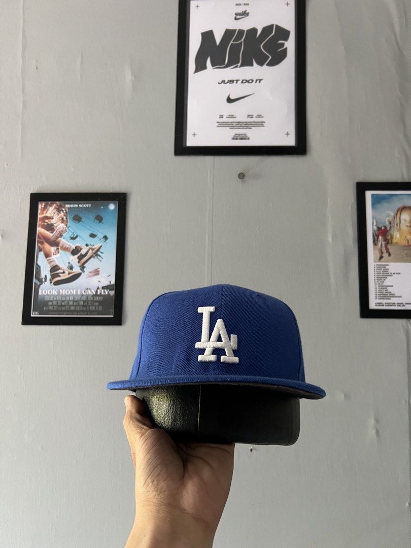 LA dodgers MLB fitted cap (Category: Caps & Hats) located in Paranaque City. Submitted by thriftavenue-0218 (Listing ID 1469417100, Image 2). Description: .