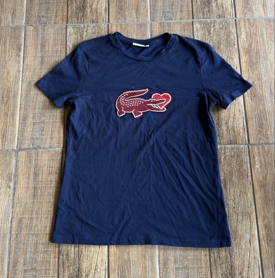 LACOSTE BIG LOGO (Category: Tshirts & Polo Shirts ) located in Manila. Submitted by urban.vintage (Listing ID 1469443135, Image 1). Description: ISSUE: NONE (NEED WASH) MOP :GCASH (NO COD) SHIP VIA: LALAMOVE & J&T LOCATION: PASIG CITY LENGTH: 25 WIDTH :19 .