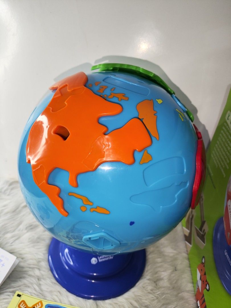 Learning Resources Puzzle Globe Geography Toy (Category: Educational & Learning Toys) located in Cavite. Submitted by tinetaclesss (Listing ID 1469495838, Image 2). Description: - incomplete .