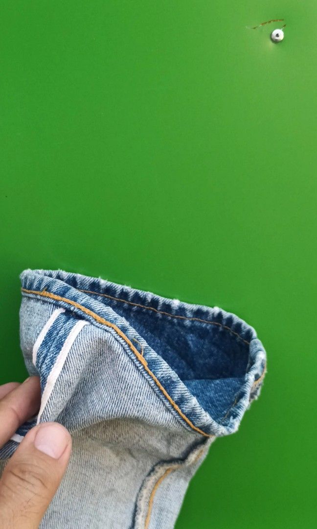 Levis (Category: Jeans) located in Tagum. Submitted by edmundopil44797 (Listing ID 1469424204, Image 3). Description: .