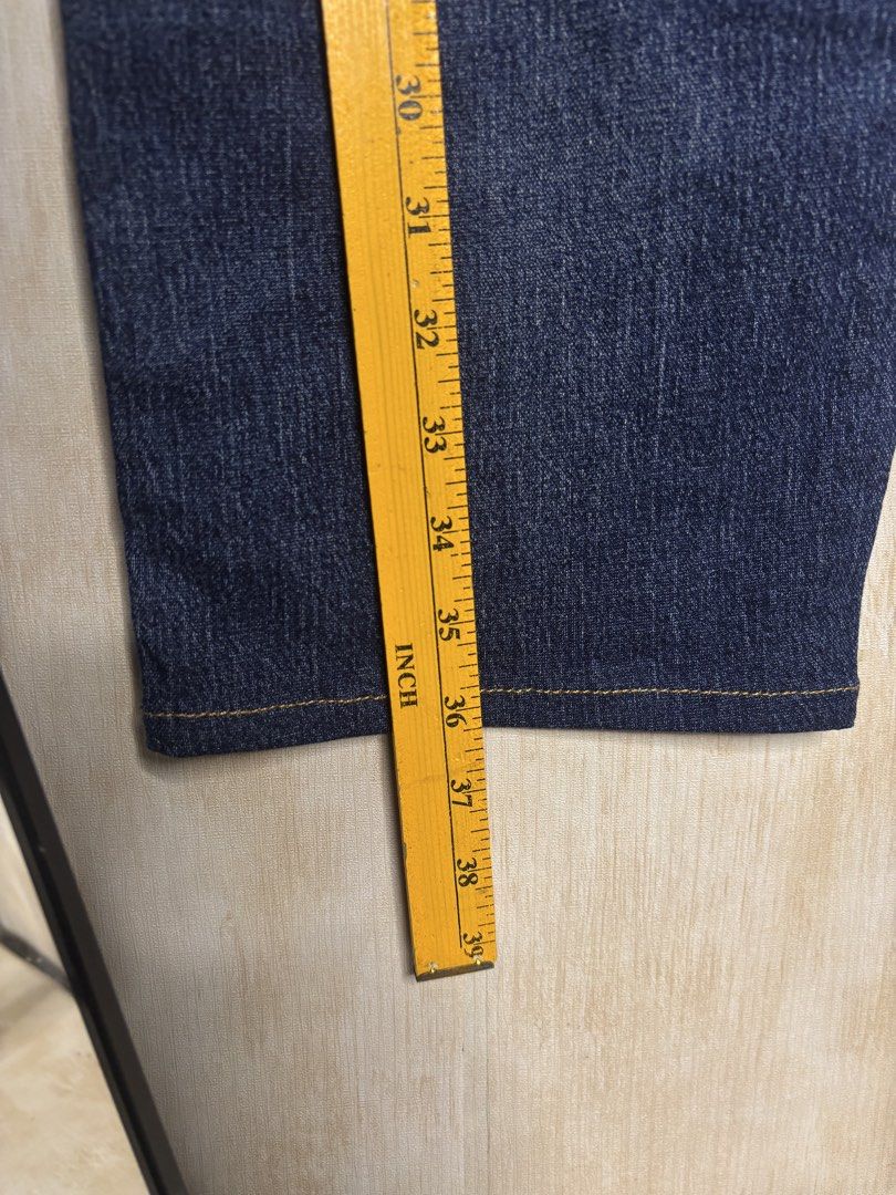 LEVIS 502 TAPER JEANS (STRETCHABLE) (Category: Jeans) located in Cabuyao City. Submitted by pormanation-thrift-store (Listing ID 1469422543, Image 3). Description: LEVIS 502 TAPER JEANS (STRETCHABLE) Condition: EXCELLENT Color rate: 9/10 Size: 34 Dimes: 34-36”Wx36”L Issue: ALTERED LENGTH‼️ Price: 850.