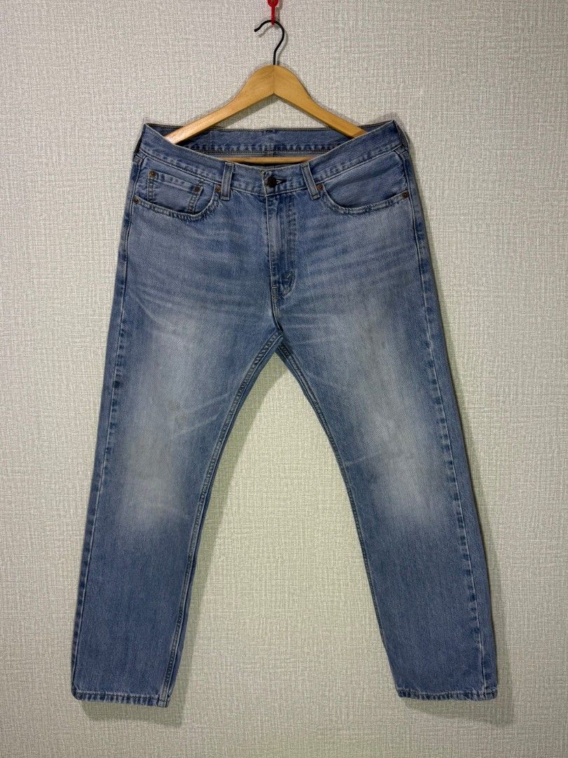 ✅Levis 505 Denim Pants (Category: Jeans) located in Dumaguete. Submitted by good_stuff_dgte (Listing ID 1469488679, Image 2). Description: ✅Levis 505 Denim Pants -₱1500 -Size 33 waistline -Thigh: 10.5 -Lenght: 39 -Leg opening: 8 -No issue (excellent condition).