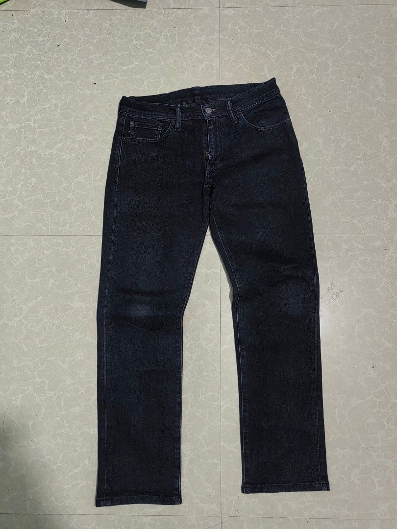 Levis 511 (Category: Jeans) located in Samal. Submitted by rj_thrift (Listing ID 1469533800, Image 3). Description: Size 32-34x38 leg hole 7 No issue Excellent condi.
