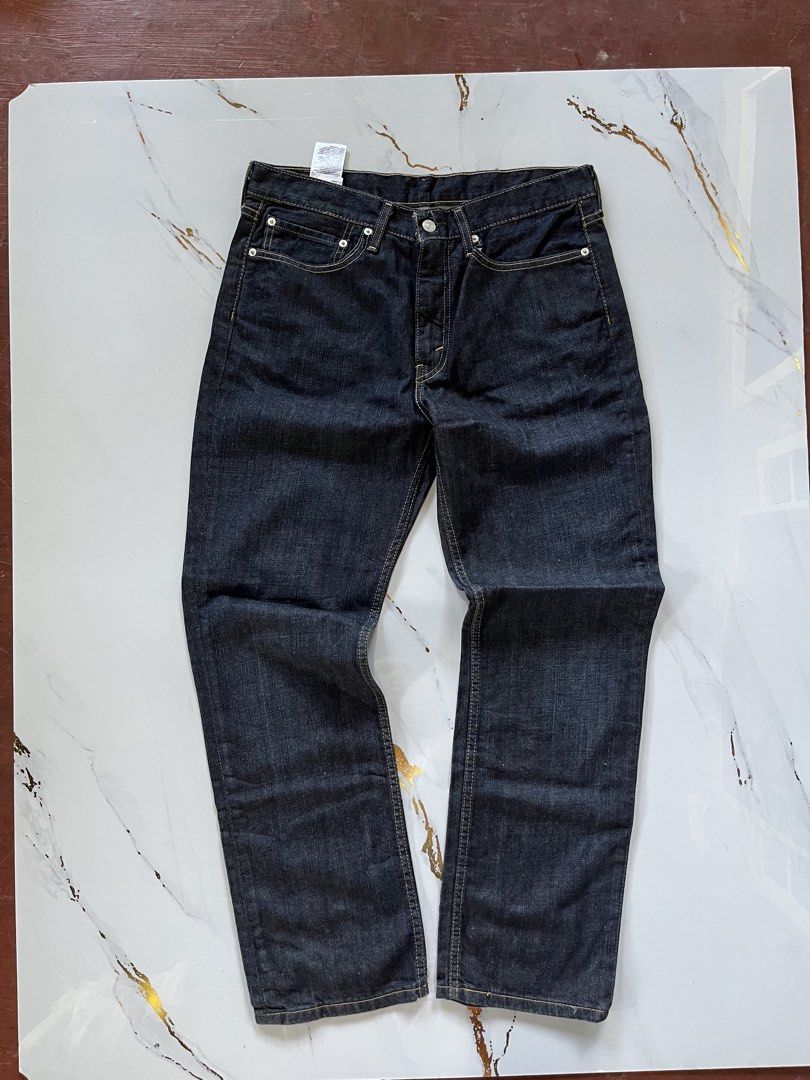 LEVI’S 514 (Category: Activewear) located in Manila. Submitted by elgiebarre04630 (Listing ID 1469517639, Image 1). Description: SUBRANG SOLID NITO MGA BOSSING MALL CONDITION WIDTH 34 LENGTH: 41 HEM: 8.