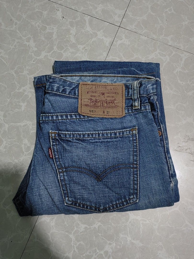 Levis 557 boothcut (Category: Jeans) located in Samal. Submitted by rj_thrift (Listing ID 1469534214, Image 1). Description: Size 30 - 32x40 leg 9 Nonissue Excellent condi.