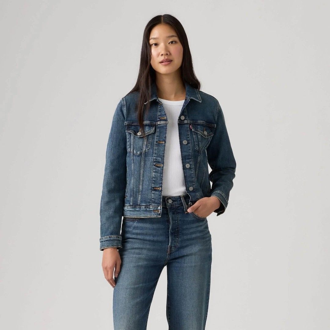 Levi's Original Trucker Denim Jacket (Category: Coats, Jackets and Outerwear) located in Subic. Submitted by ayvee.ph (Listing ID 1469495760, Image 2). Description: Levi's Original Trucker Denim Jacket Very pretty in actual!☺️ 🏷Good as bnew Bought online💯 Never worn No issue / Flaws Size: S on tag Bust: 36 inches Shoulder: 16 inches Length: 20 inches Price: 1380 (last price posted) 📍Location: Olongapo City 🚚Courier: Reg j&t door to door del M
