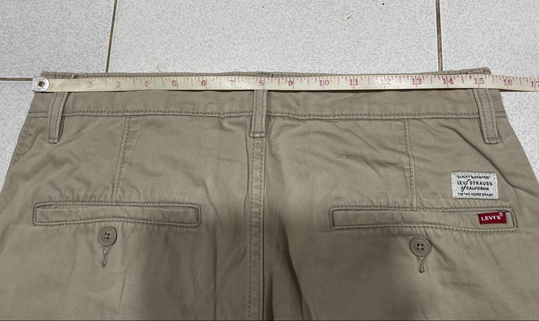 Levis XX Chino Pants (Category: Chinos) located in Mandaue City. Submitted by MJ_80 (Listing ID 1469416187, Image 3). Description: Mens Levis XX Chino Stay Loose Tapered Crop Pants Size 30 on tag Fits 30-31 Waist See photos for measurements Isseue : has light dot stain & faded at the back see last photo Color rate & Condition: 9.3/10 Price : 1,250.