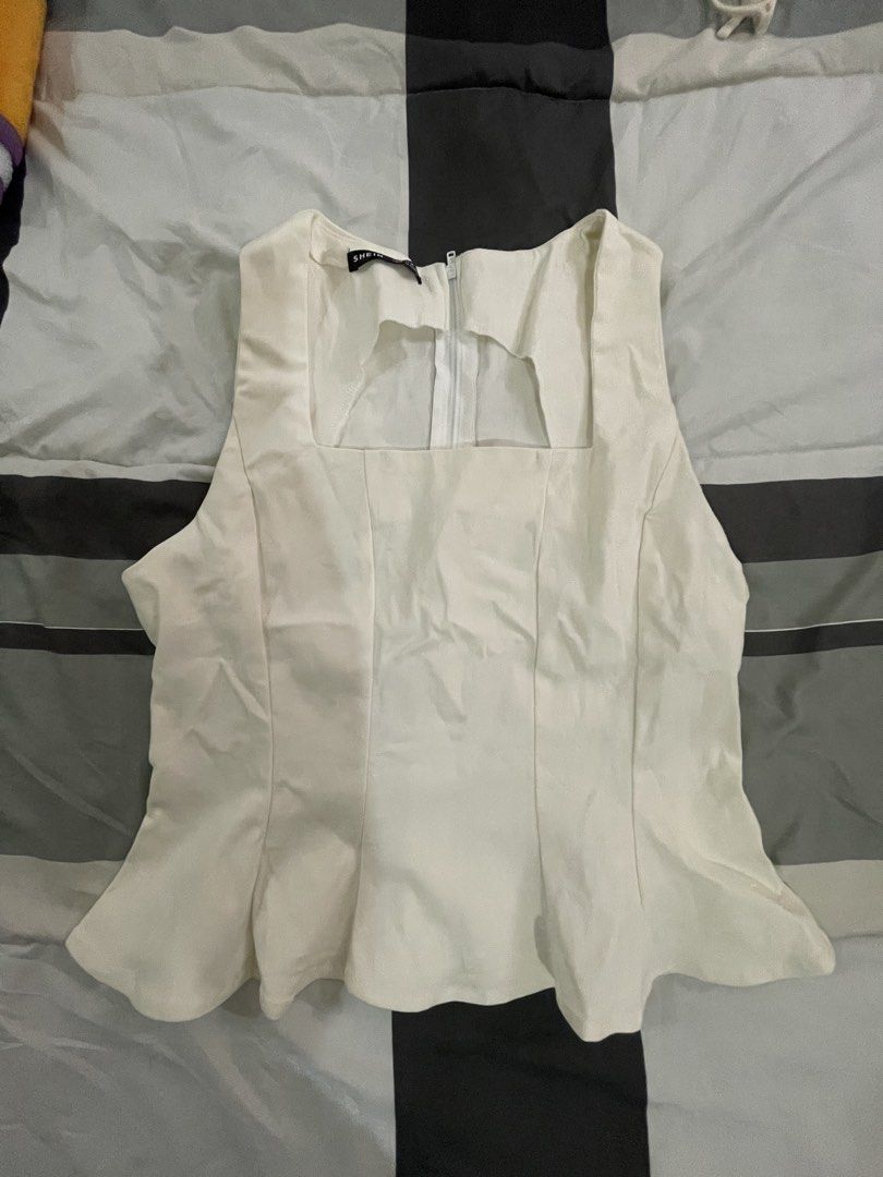 Linen peplum top (Category: Announcements) located in Las Pinas. Submitted by silvader (Listing ID 1469397406, Image 1). Description: Medium Bought from Shein but never got to wear it Linen blend.