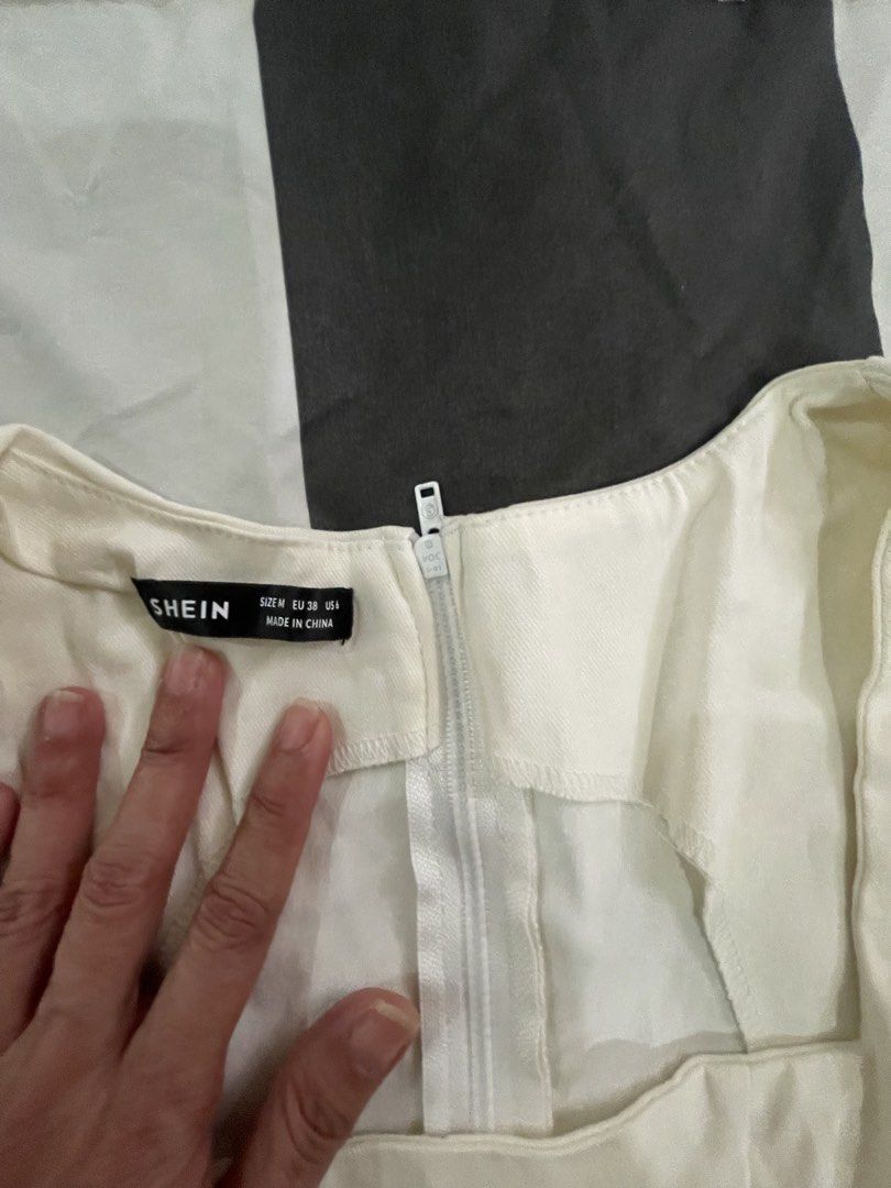 Linen peplum top (Category: Announcements) located in Las Pinas. Submitted by silvader (Listing ID 1469397406, Image 3). Description: Medium Bought from Shein but never got to wear it Linen blend.