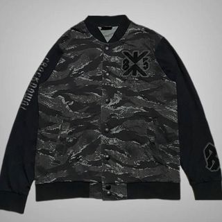 (Category: ) located in . Submitted by stellargarments (Listing ID 1469429271, Image 1). Description: .